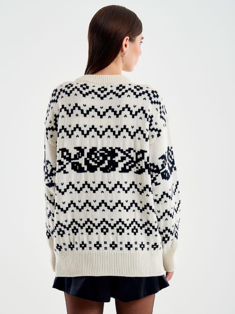 Vicolo Pull Jaquard Rose Stilizzate Bianco Prezzo Ridotto