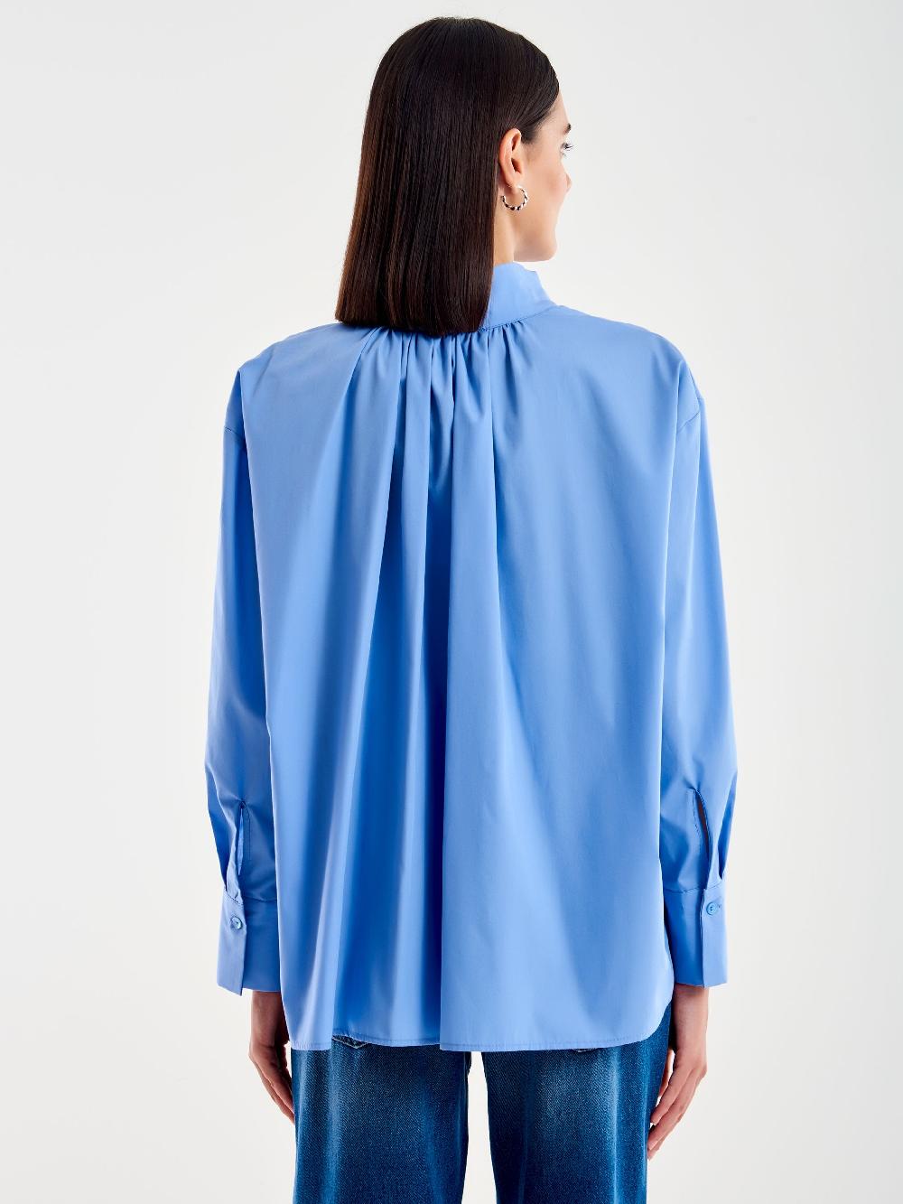Vicolo Camicia Scollo Profondo e Laccetto Azzurro Moda