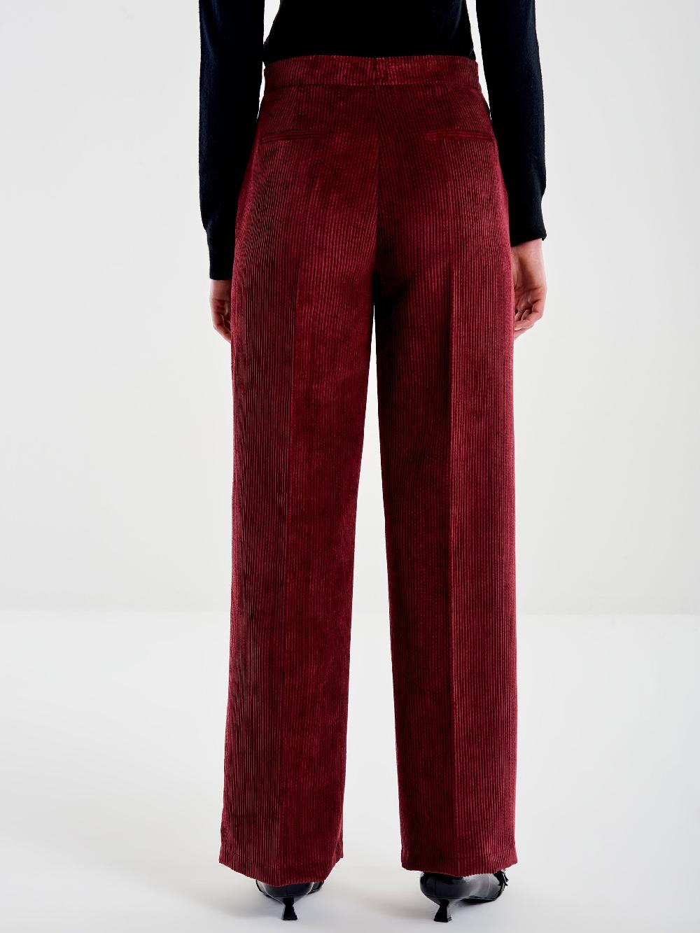 Vicolo Pantalone in Velluto a Palazzo Bordeaux Fino Al -60%