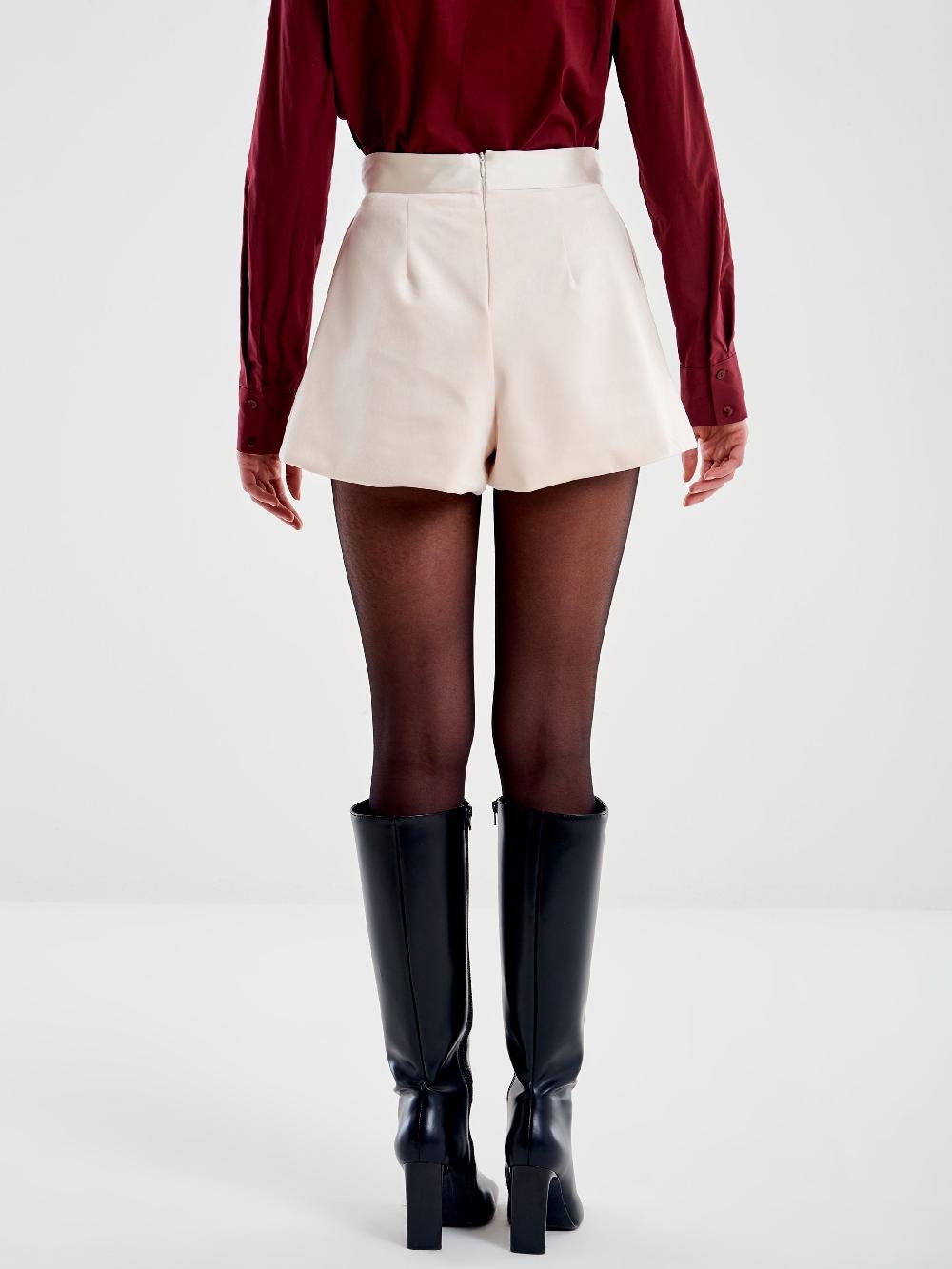 Vicolo Shorts in Velluto Dettaglio Satin Bianco Shopping Online