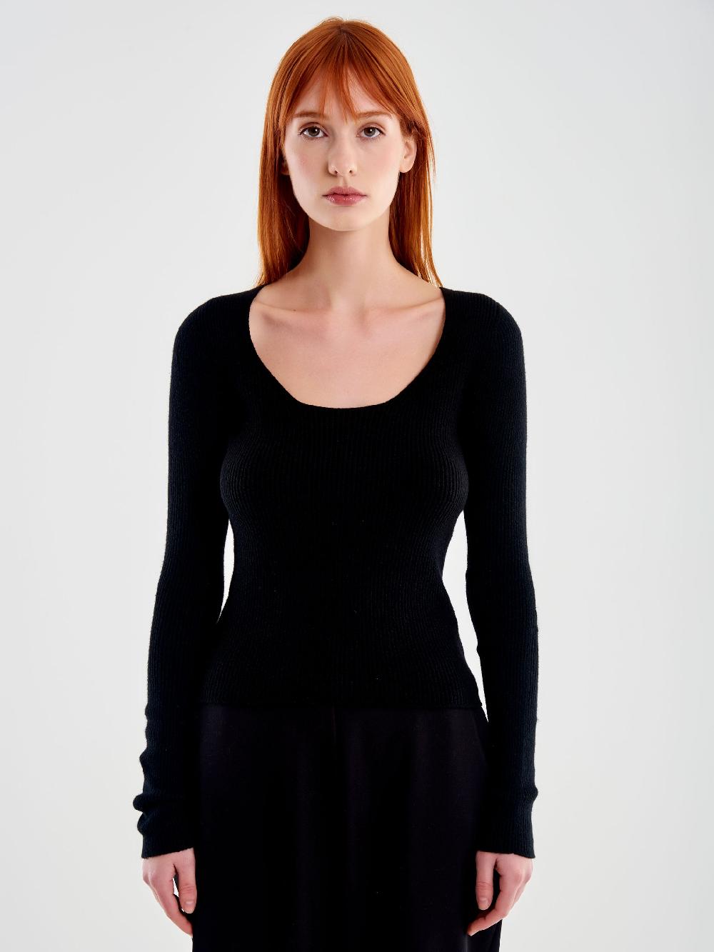 Vicolo Top in Costa Scollo Ampio Nero Presa