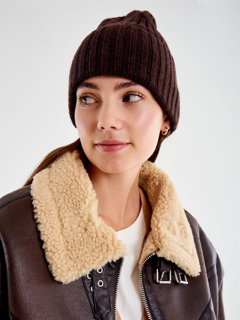 Vicolo Berretto in Maglia Basic Marrone Novità