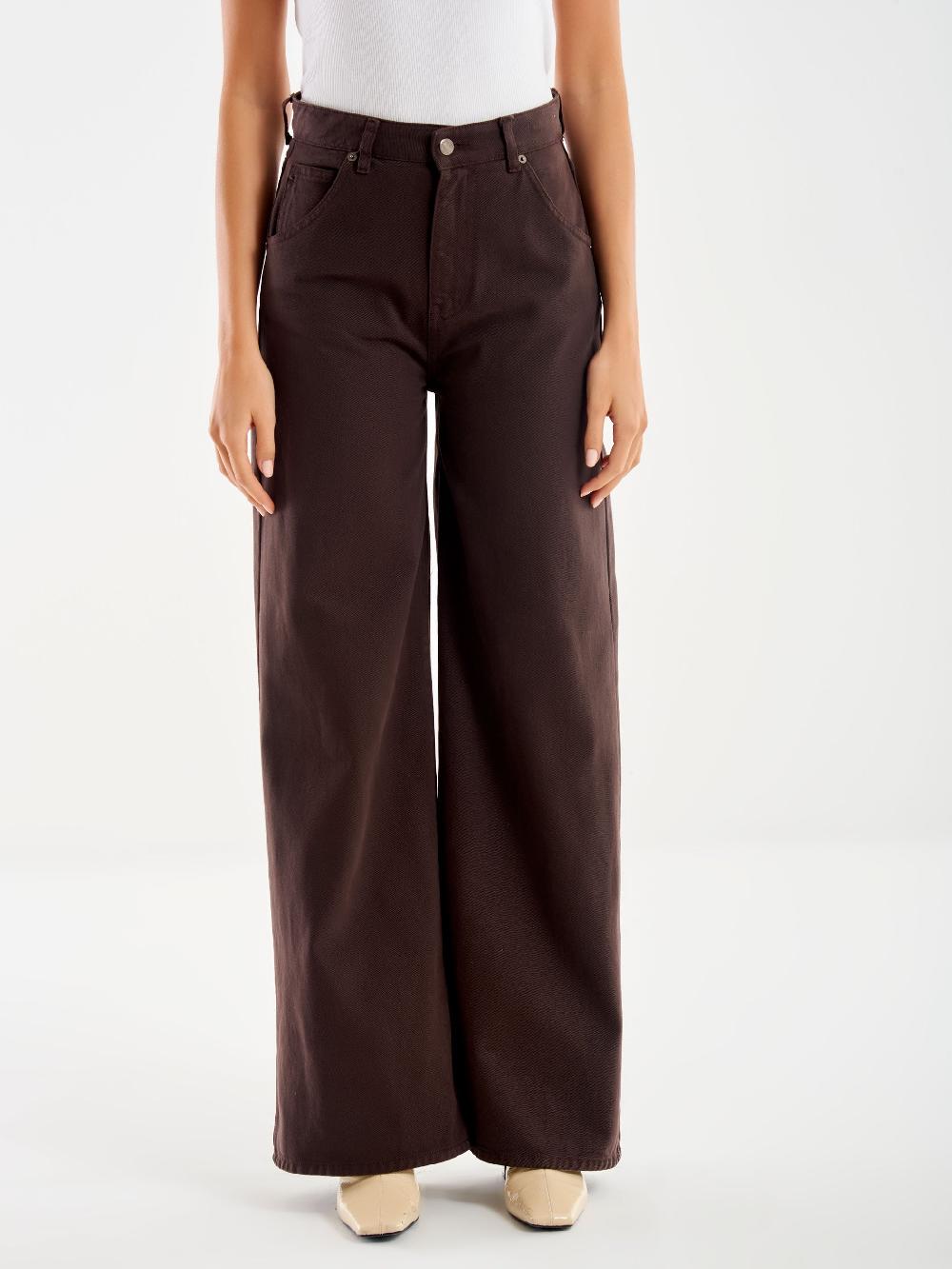 Vicolo Jeans Icon Lexie Moro Marrone In Linea