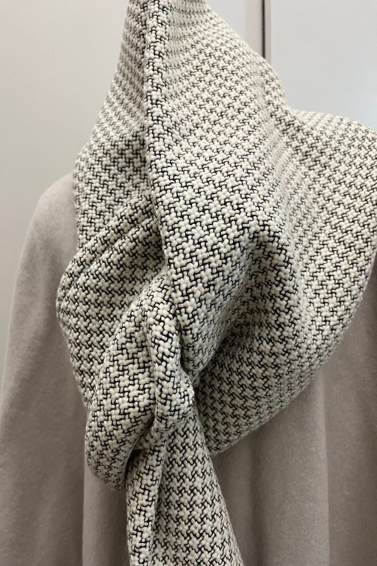 ﻿Zerobarracento Sustainable Scarf - The Perfect Christmas Gift Prezzo Ridotto