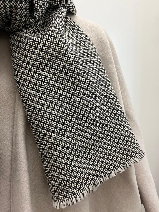 ﻿Zerobarracento Sustainable Scarf - The Perfect Christmas Gift Prezzo Ridotto