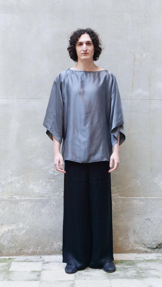 ﻿Zerobarracento Half-Sleeve Bemberg Blouse Nuova