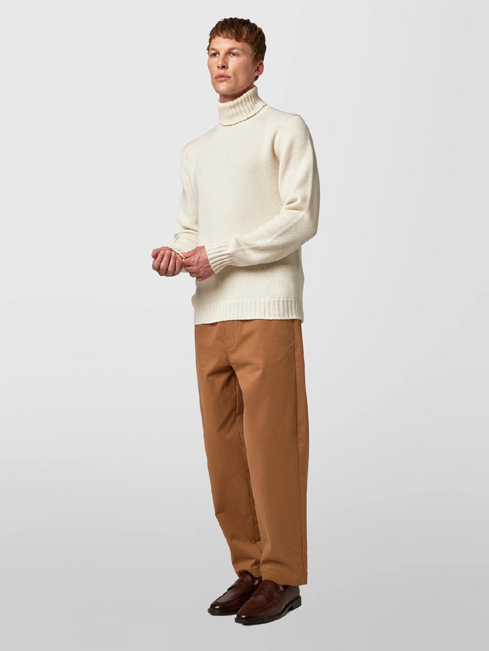 Alpha studio CICLISTA IN CASHMERE 2025