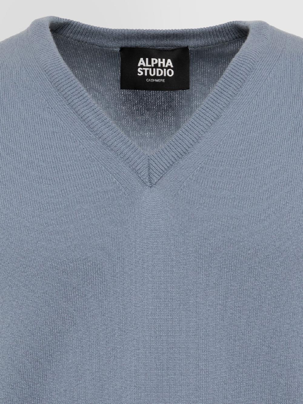 Alpha studio SCOLLO A V BASIC IN CASHMERE Affare Del Giorno